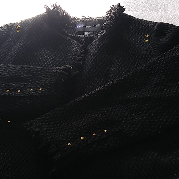 Jacket - Picture 3 of 4